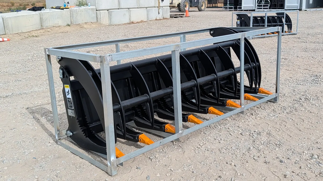 Unused 2026 78" Heavy Grass Fork Grapple Rake