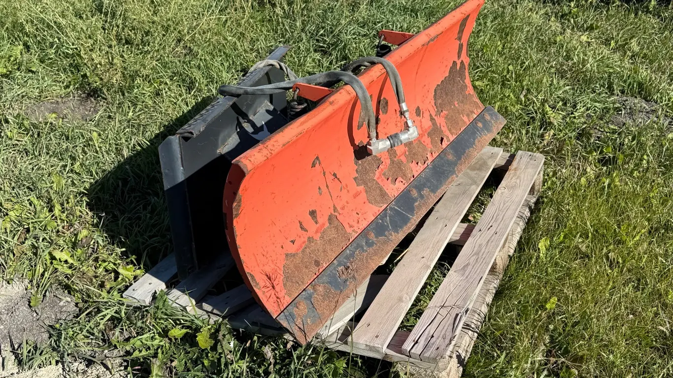 Bobcat Skid Steer 4' Blade