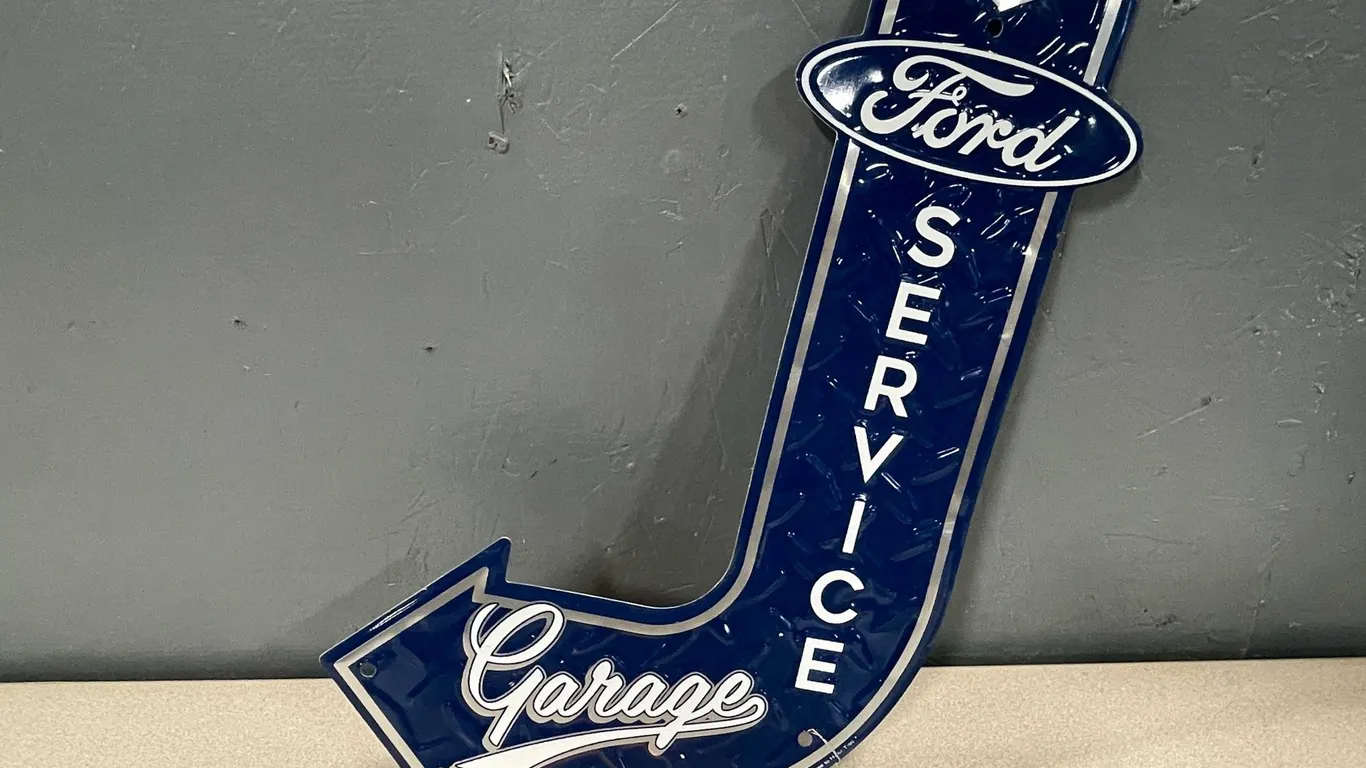 Ford Service Garage Metal Sign (T3)