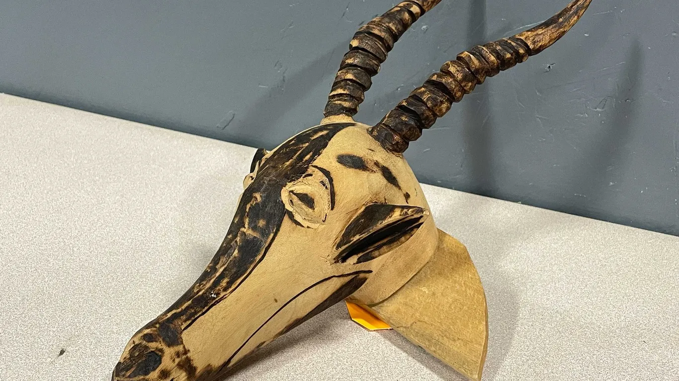 Vintage Hand Carved Wooden Antelope (T4)