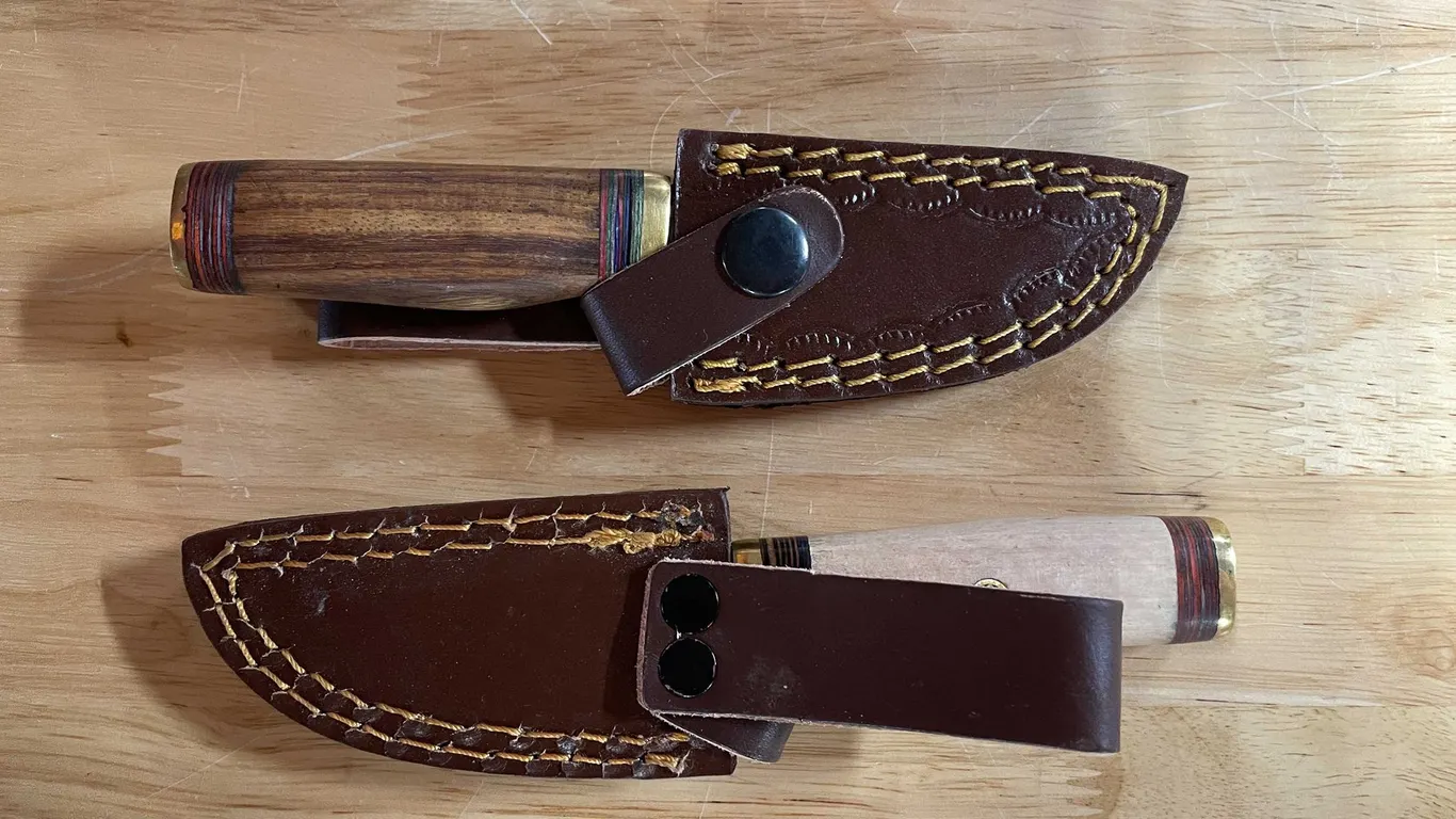 Hand Forged Damascus Steel Skinner Knives with Sheaths (T5)