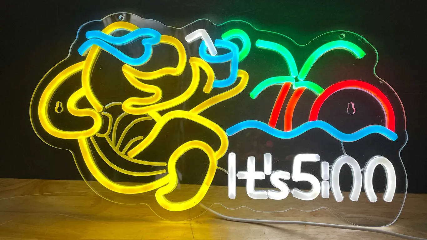 It's 5 O'Clock LED Neon Style Light (T5)