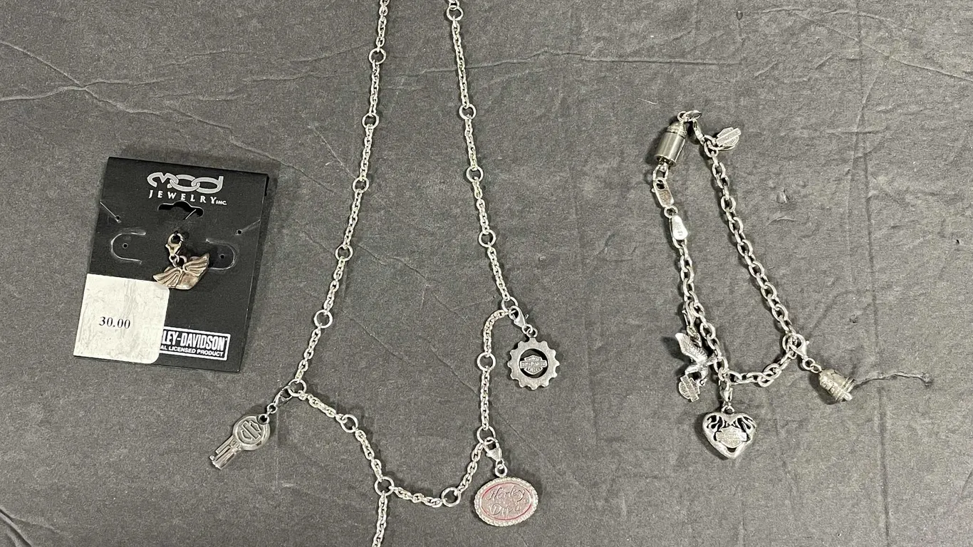 Harley Davidson Charm Necklace and Bracelet (FR1)