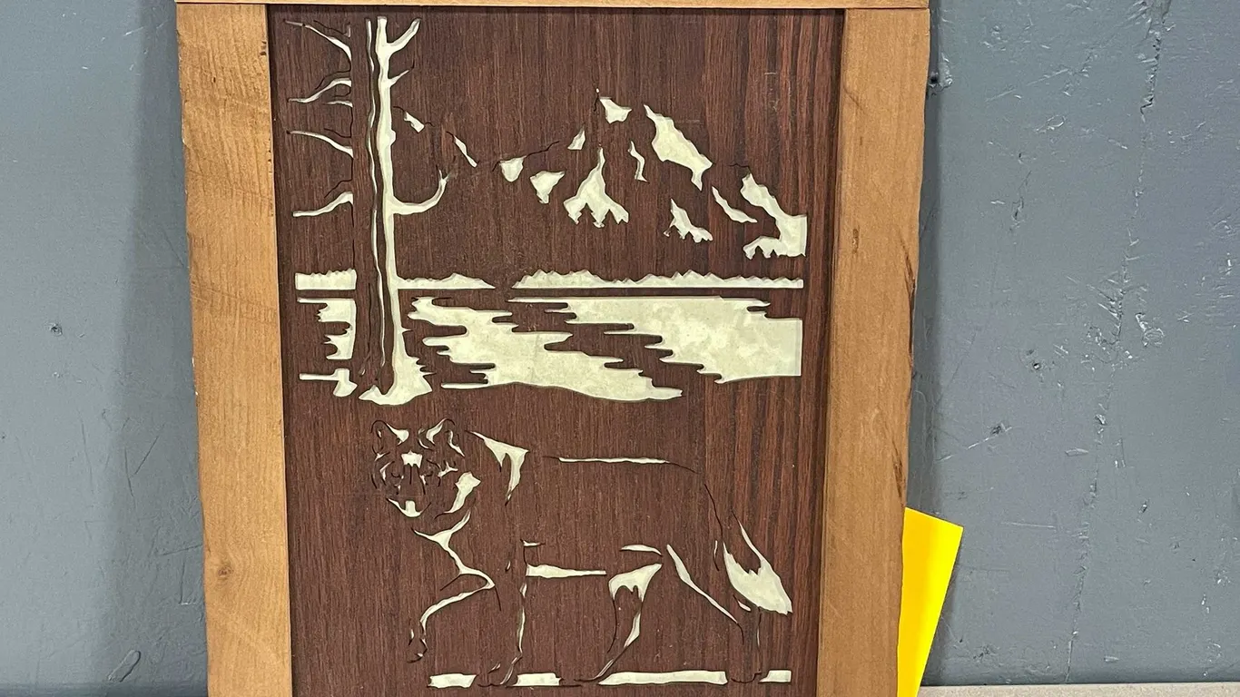 Framed Laser Cut Wooden Wolf Picture (T4)