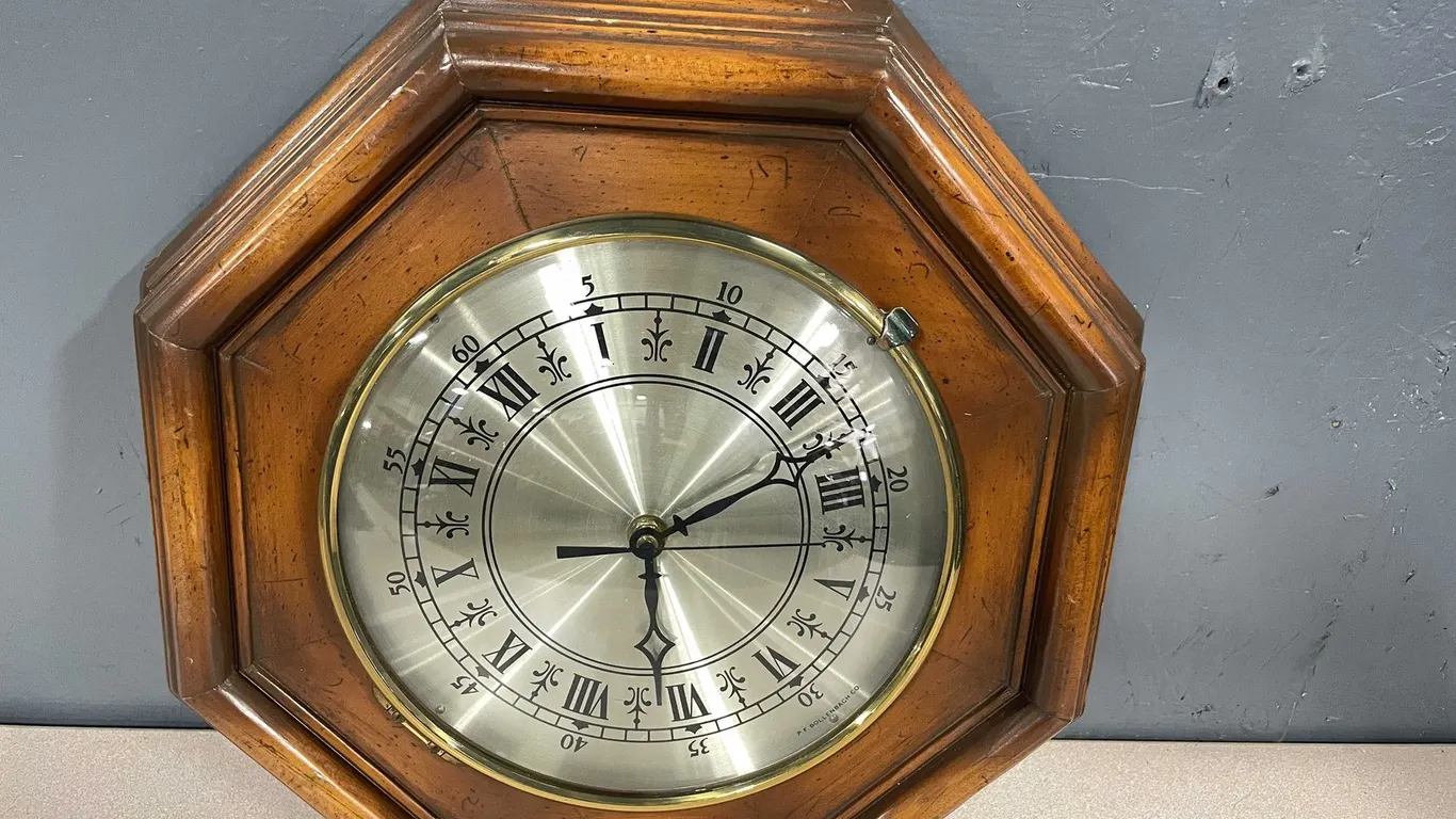Vintage P F Bollenbach Octagon Wall Clock (T4)