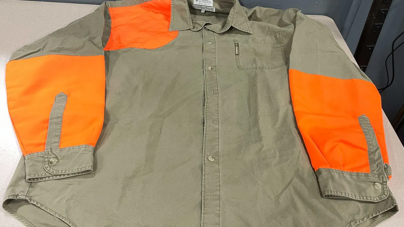 Vintage Columbia Men's Shooting Shirt in Khaki and Blaze Orange (T4)