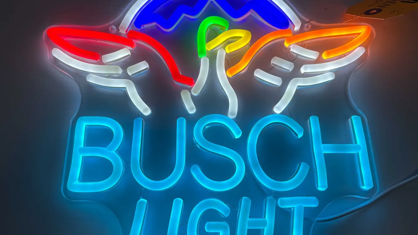 Busch Light Duck LED Neon Style Light (T6)