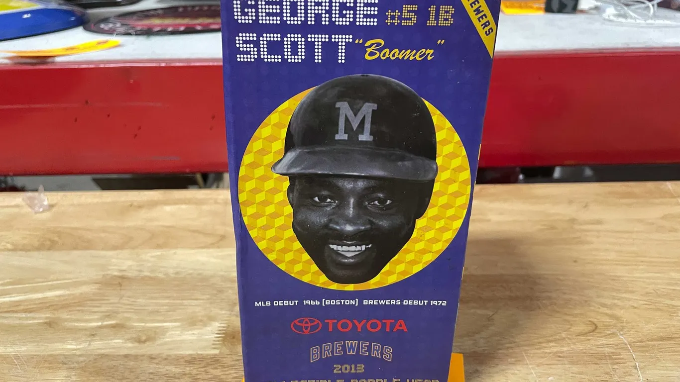 Milwaukee Brewers George Scott Bobblehead (T3)