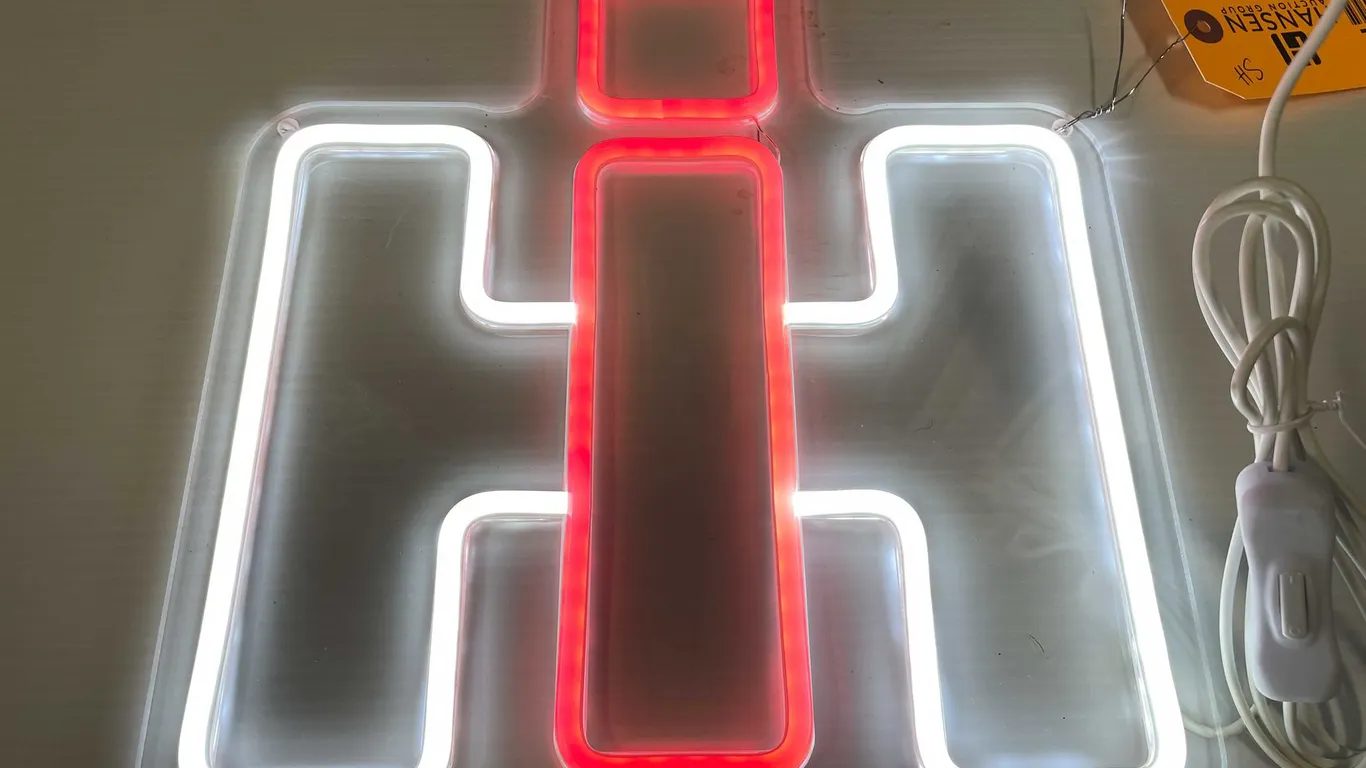 International Harvester LED Neon Style Light (T6)