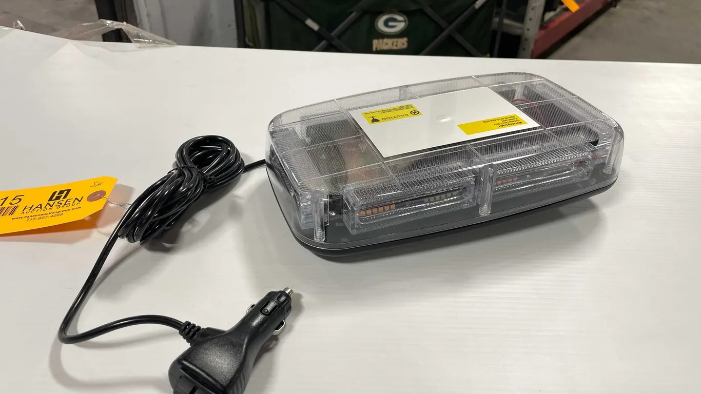 Amber and Yellow LED Strobe Light (T6)