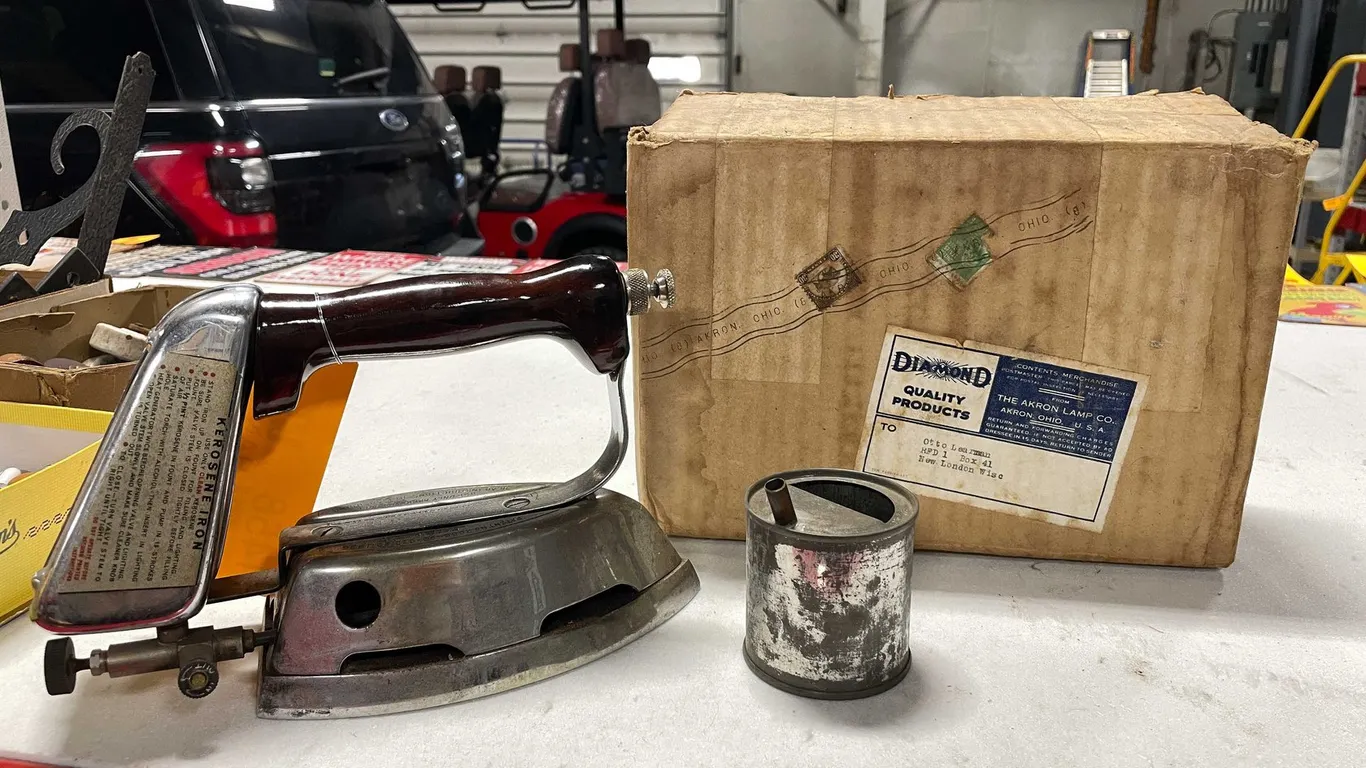 Vintage Kerosene Iron (T2)