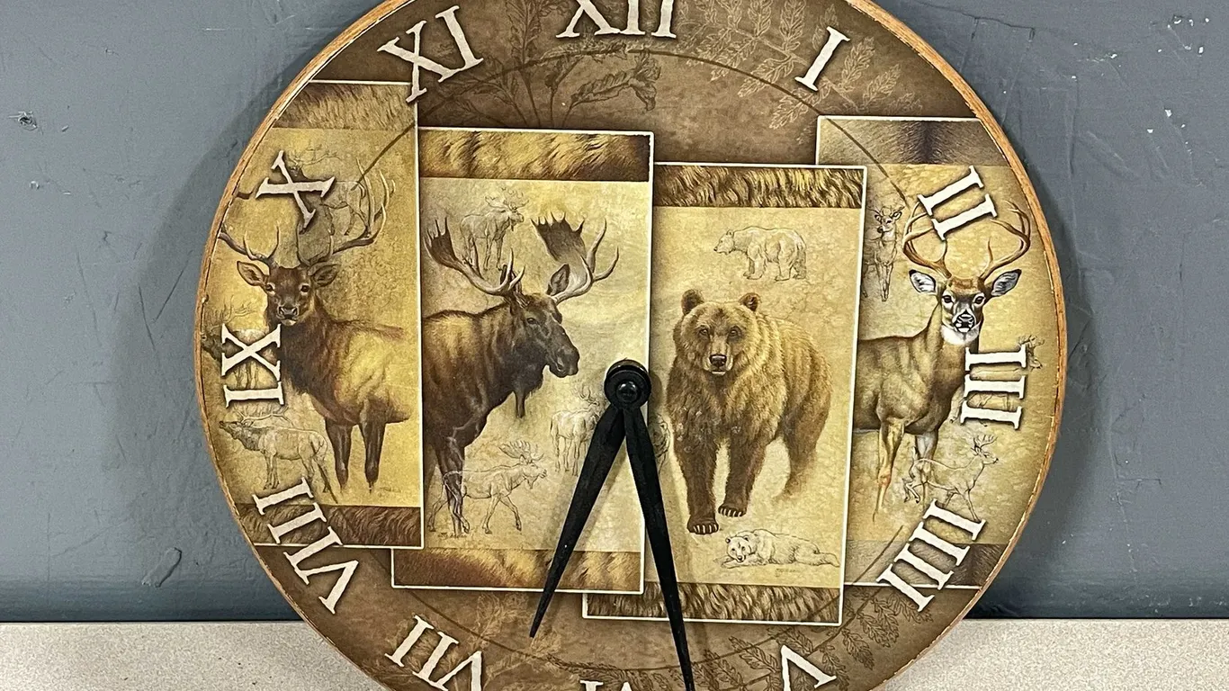 Wildlife Wall Clock (T3)