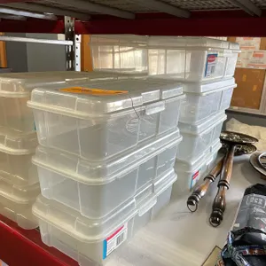 Rubbermaid Clear Shoe Totes (T5)