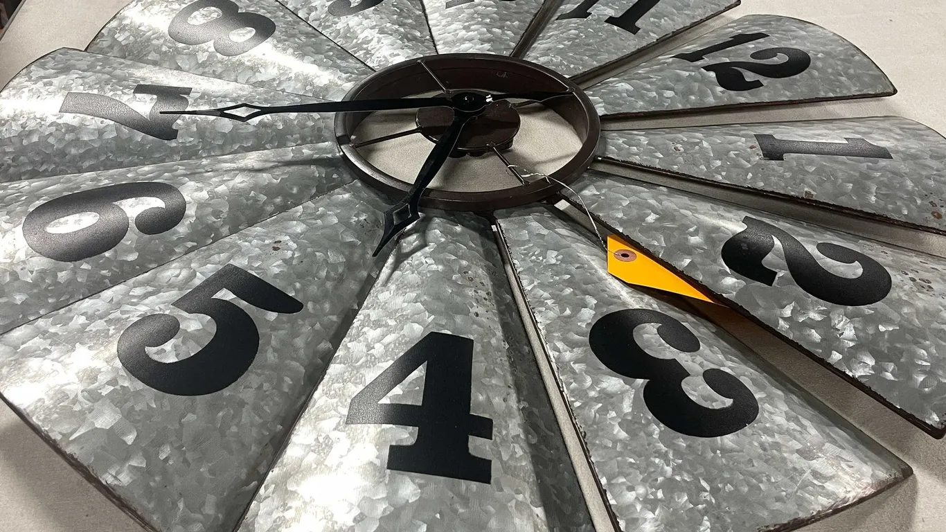 Oversized Rustic Farmhouse Windmill Clock (T3)