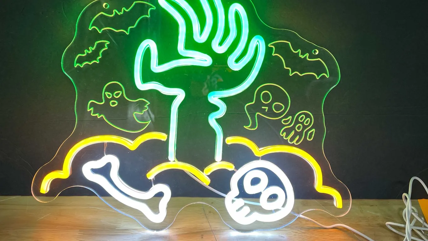 Spooky Zombie Hand LED Neon Style Light (T5)