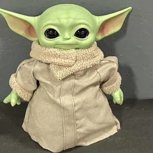 Baby Yoda (T4)