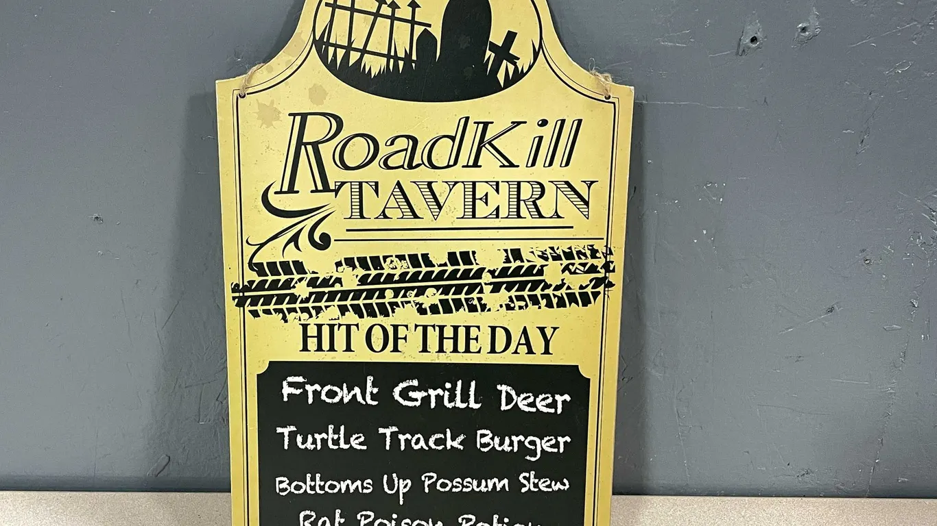 Roadkill Tavern Wall Sign (T4)