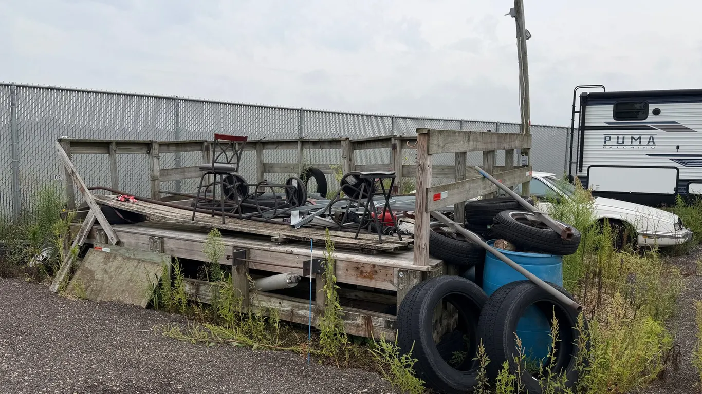 Large Fishing Dock and Contents (Dale, WI)