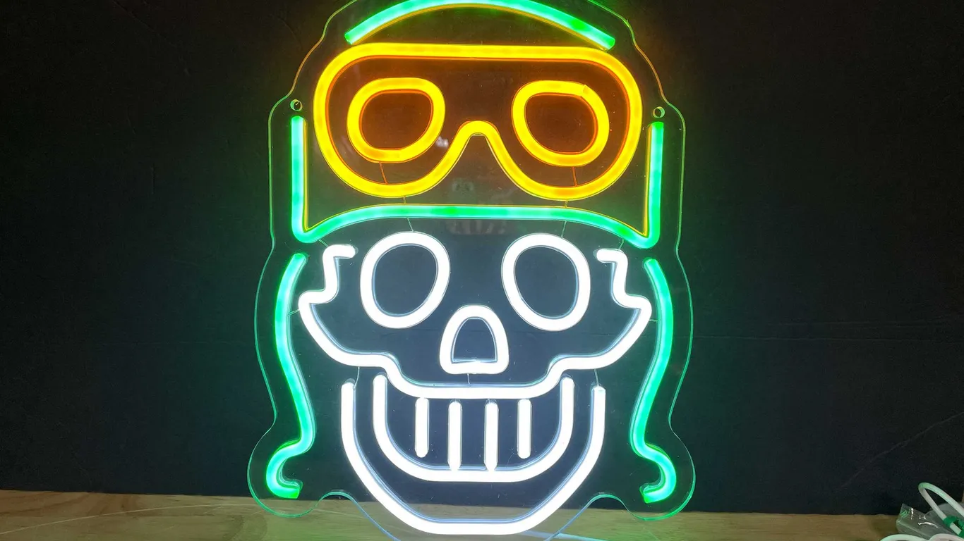 Aviator Skull LED Neon Style Light (T5)