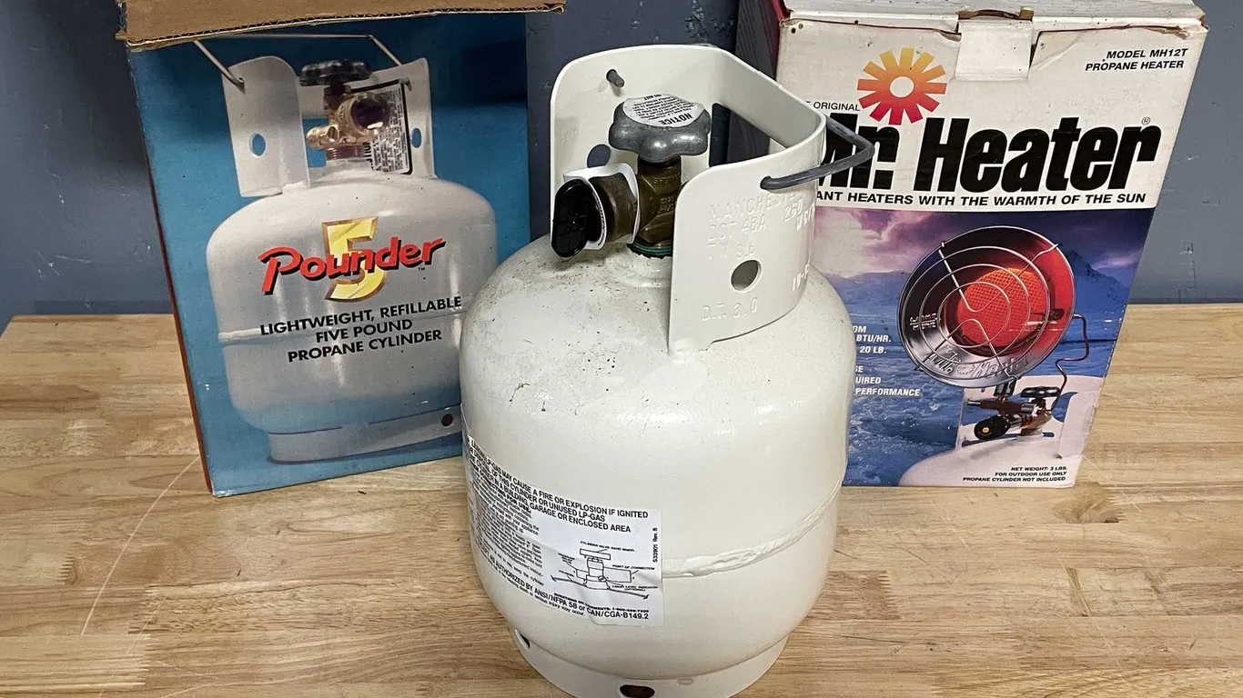 Mr. Heater MH12T Portable Propane Heater with 5 lb. Propane Tank (T5)