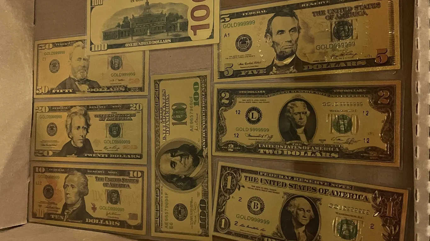 US Currency Gold Foil Banknotes Set (T5)