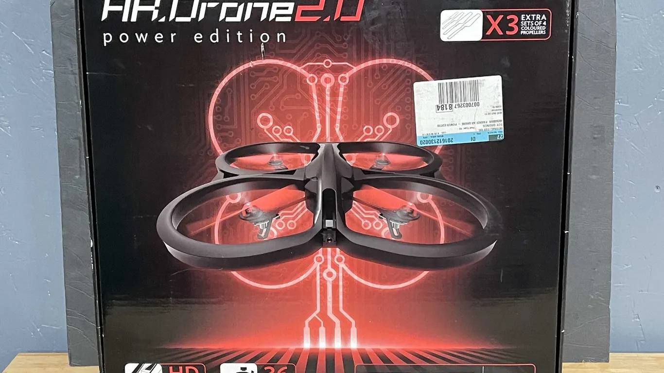 Parrot AR.Drone 2.0 Power Edition (T5)