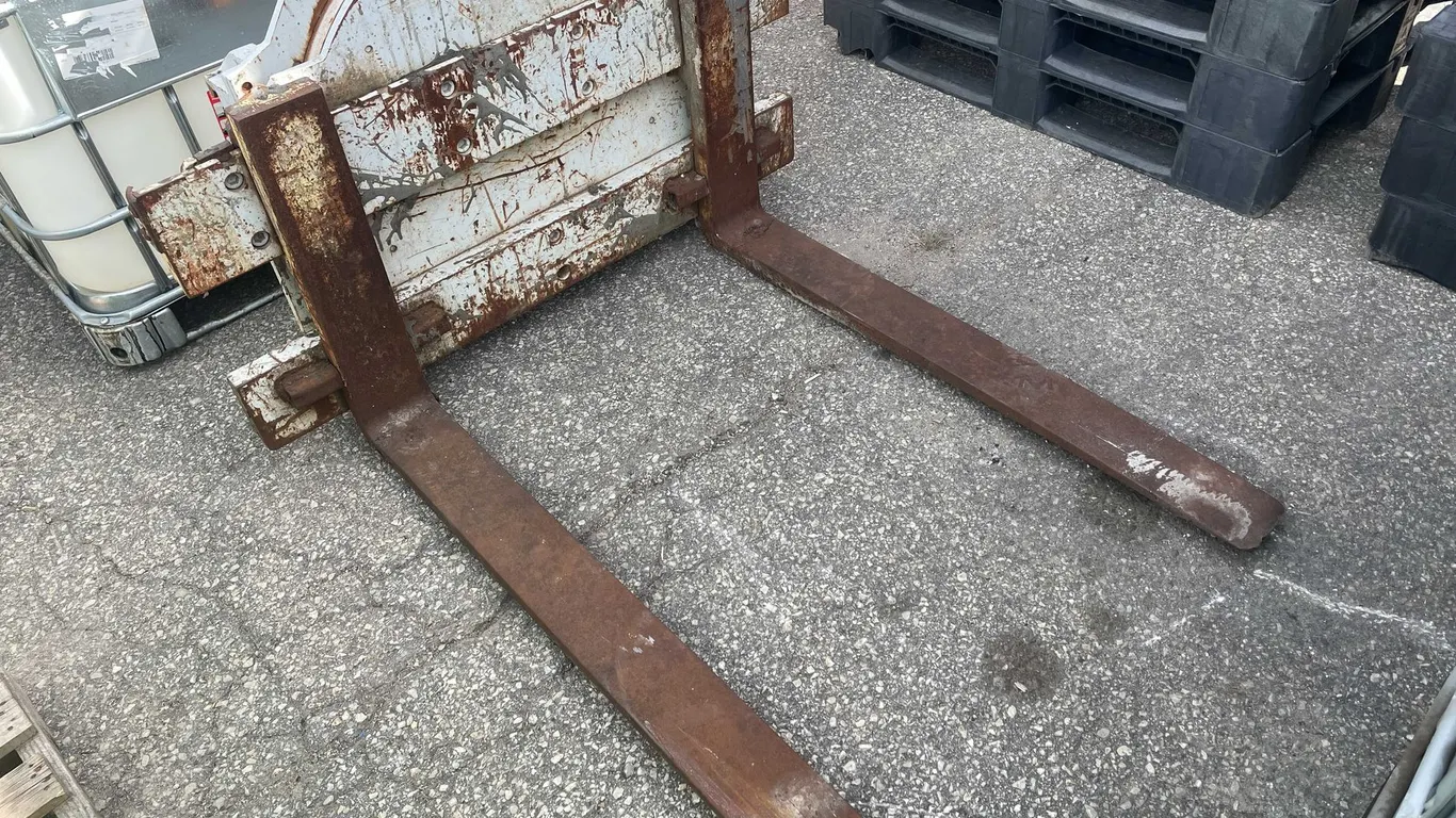 Cascade Rotating Fork Attachment (09)