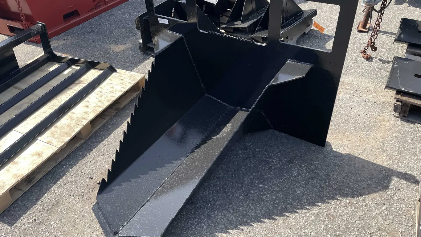 40" Skid Steer Tree Spade (07)
