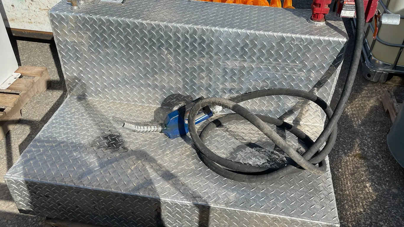 Fuel Tank (O10)