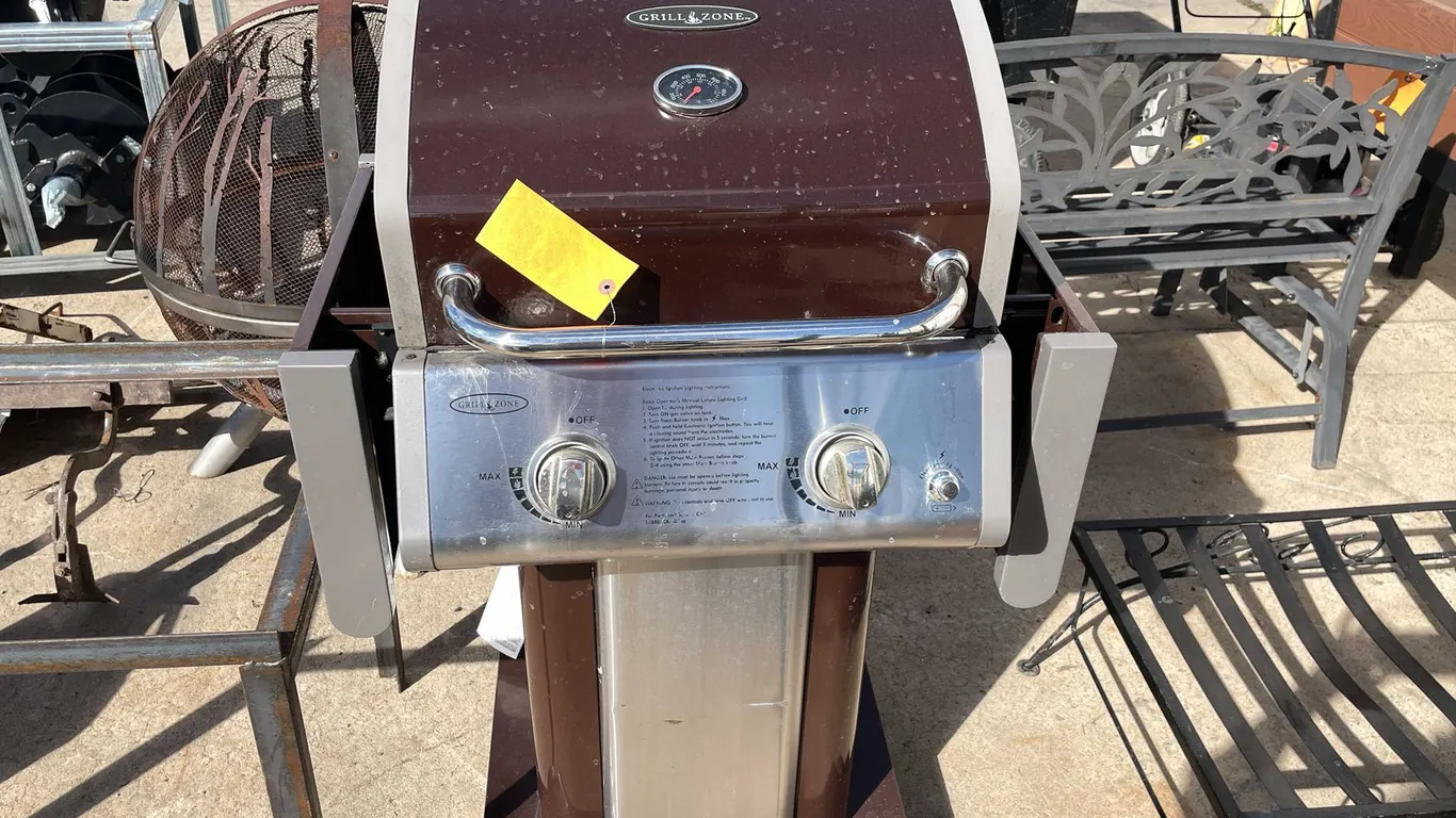 Grill Zone Propane Grill (03)