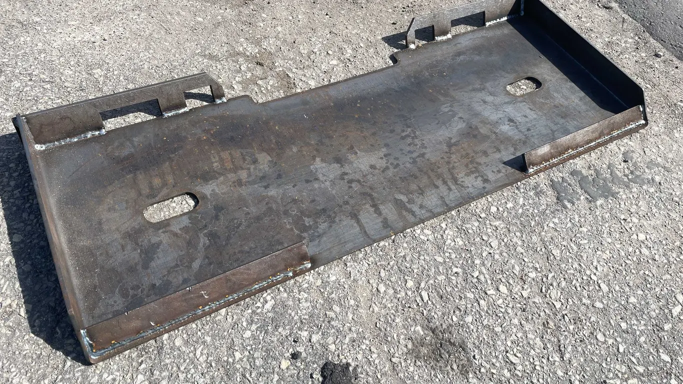 Skid Steer Frame (07)