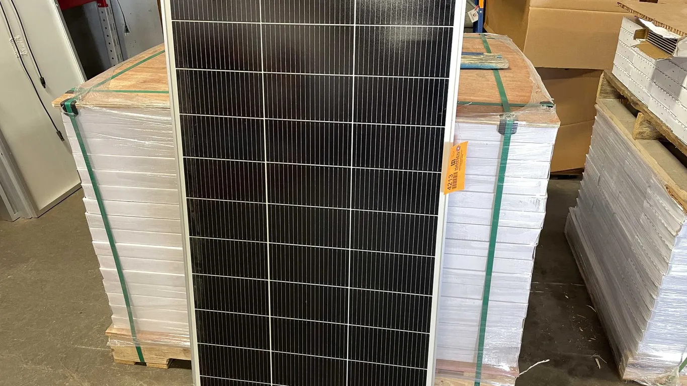 100W Silver Solar Panel (CW)