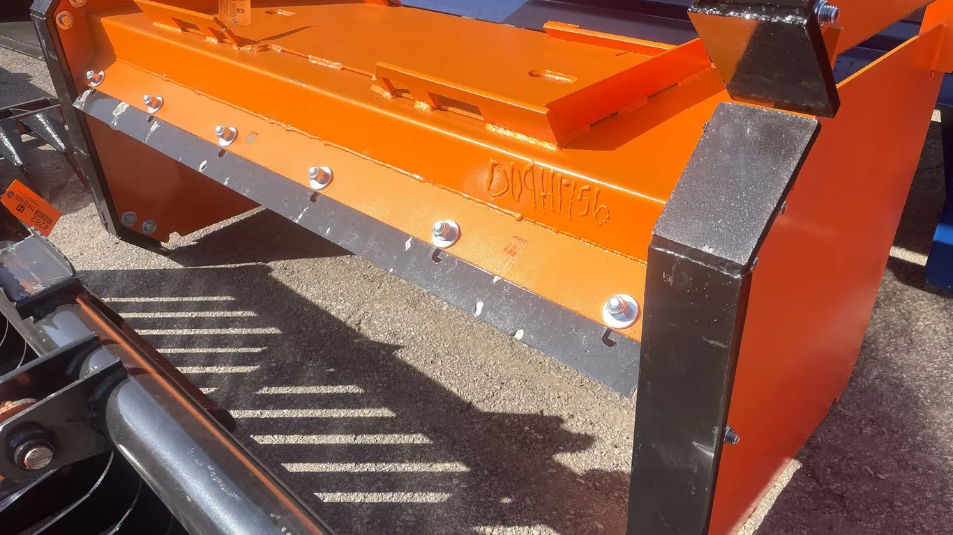 6' Quick Tach Pull Back Pusher with Steel Blade (06)