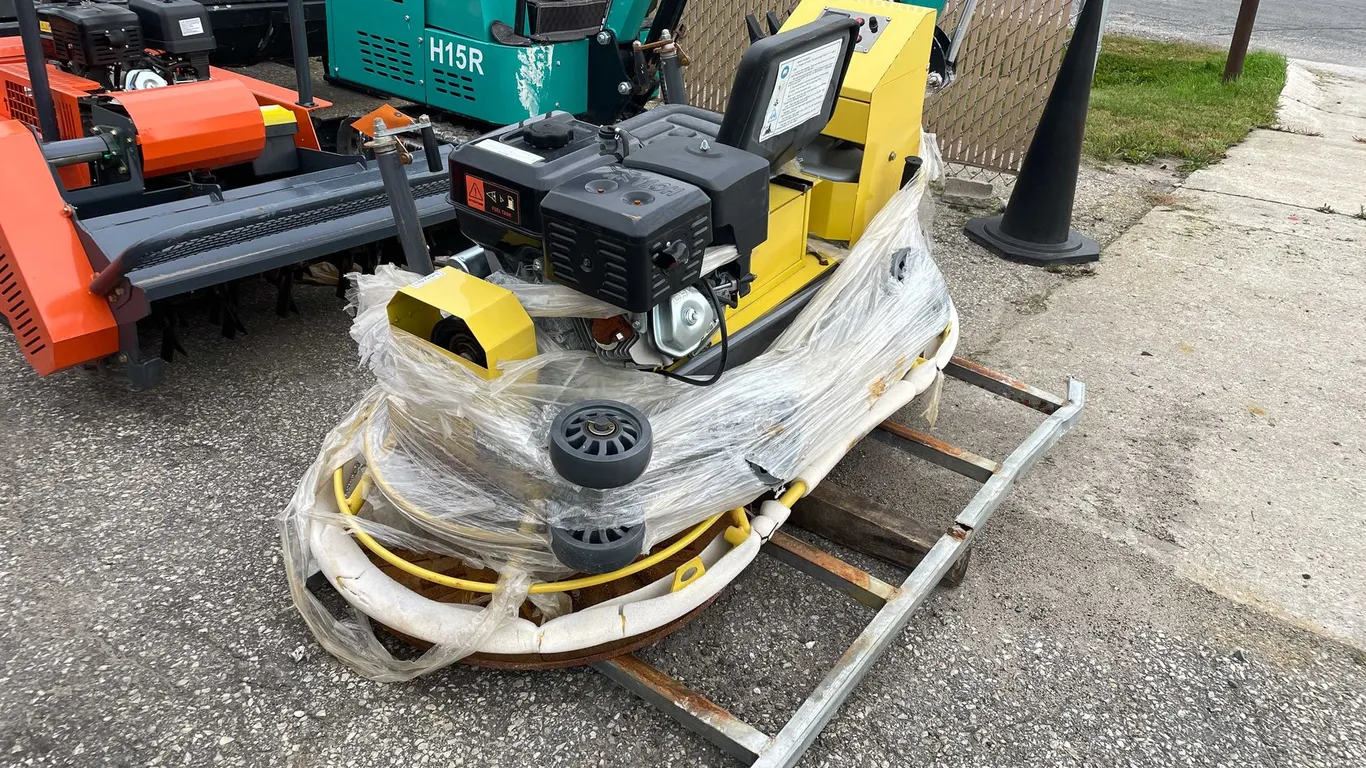 Ride On Concrete Power Trowel (012)