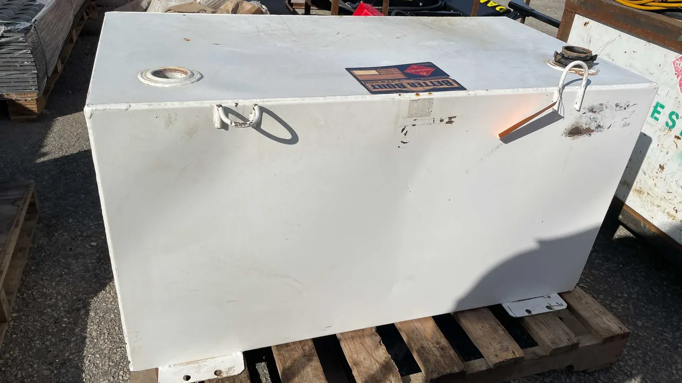 Fuel Tank (O10)