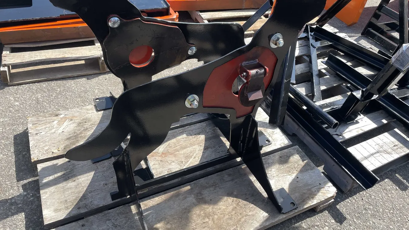 3/8" AR500 Steel Coyote Shooting Target (06)