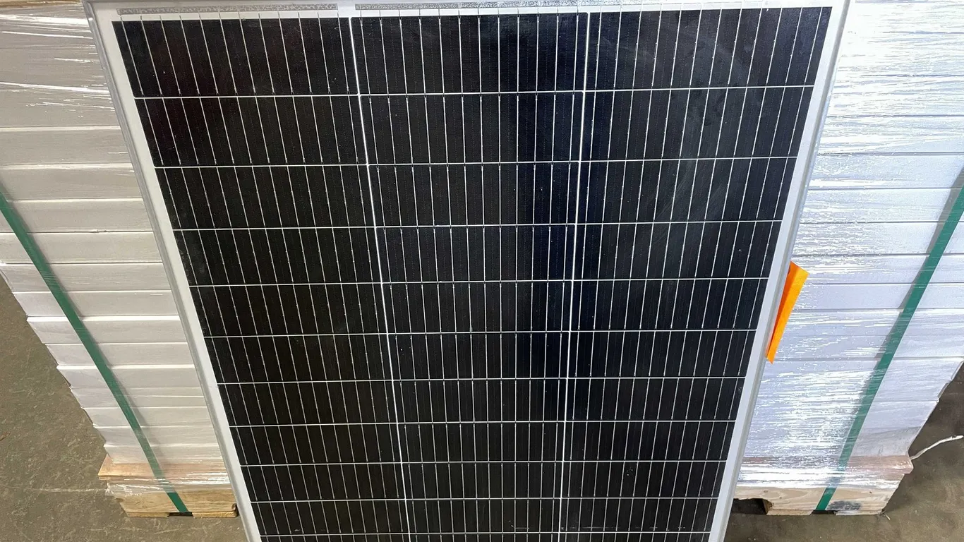 100W Silver Solar Panel (CW)