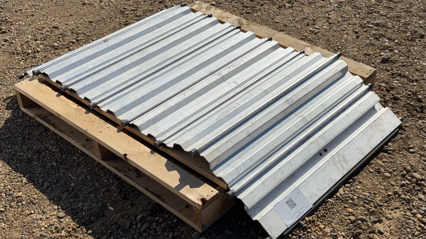Unused Wilson Stock Trailer Aluminum Roll-up Door