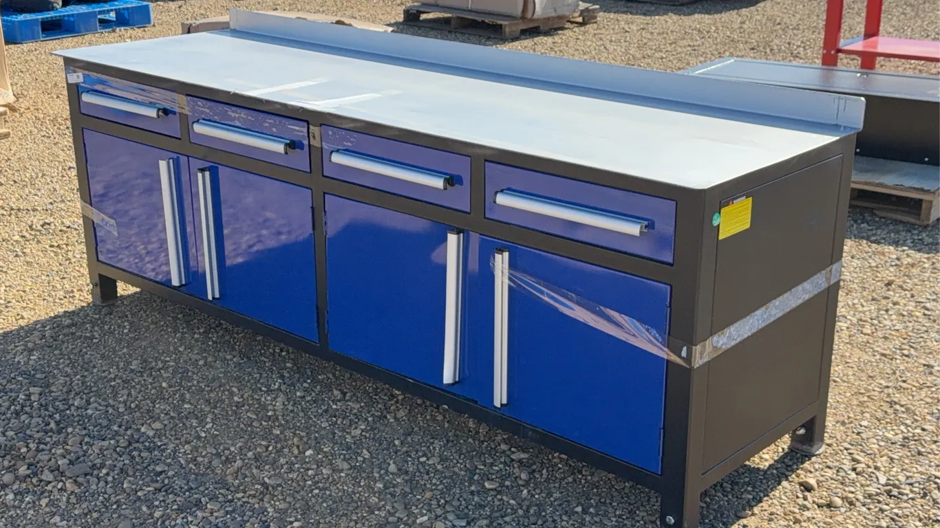 Damaged 4 Drawer Workbench