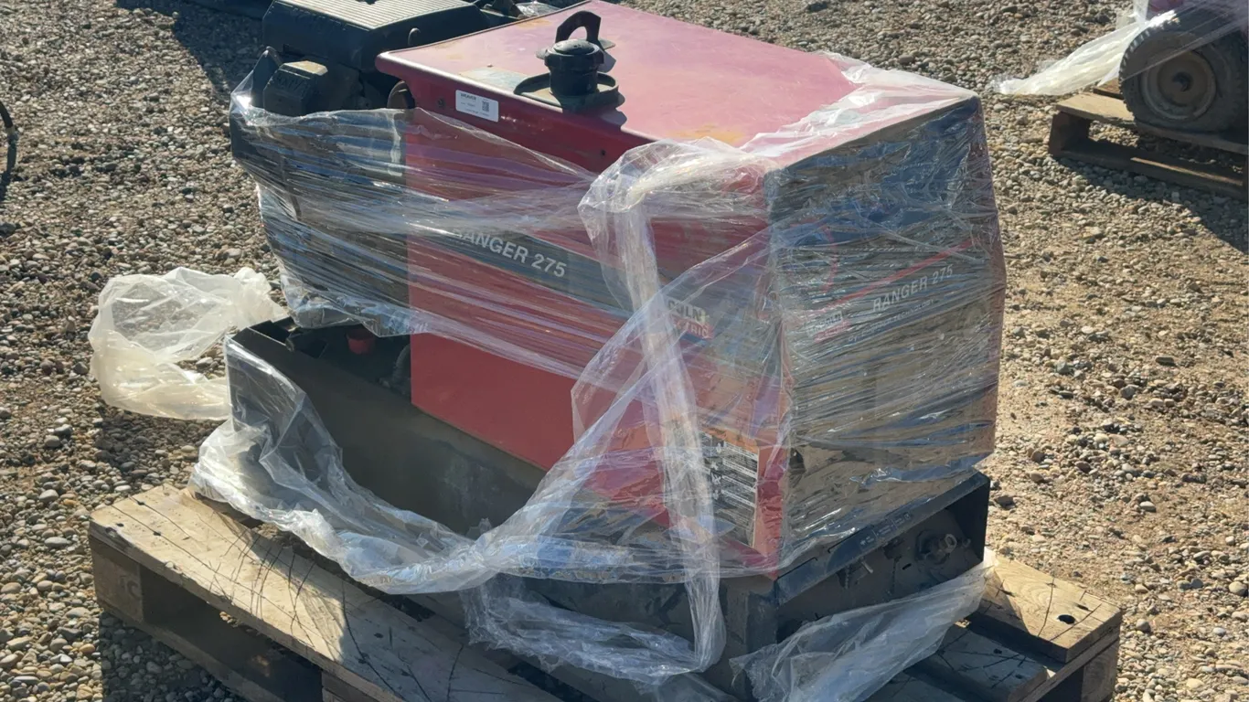 Lincolin Ranger 275 Welder