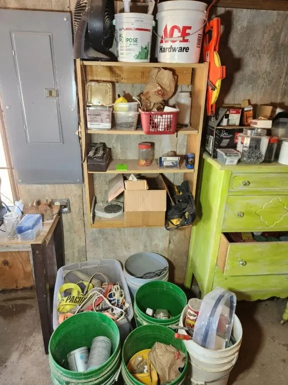 Contents of Shelf & Buckets