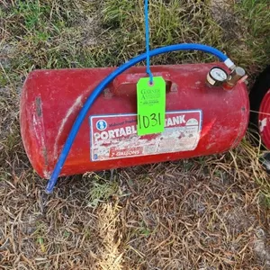 Portable 7 Gallon Air Tank
