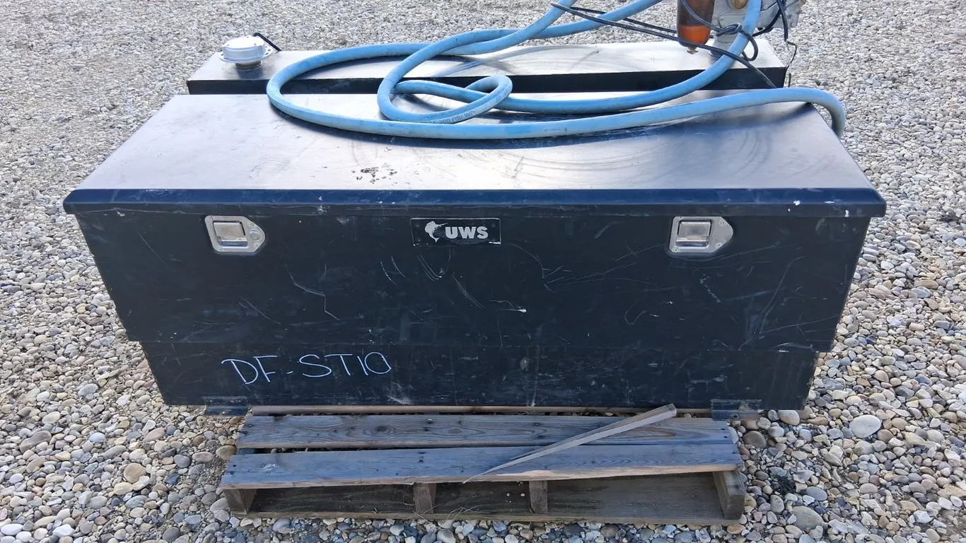 UWS Fuel/ Toolbox Combo