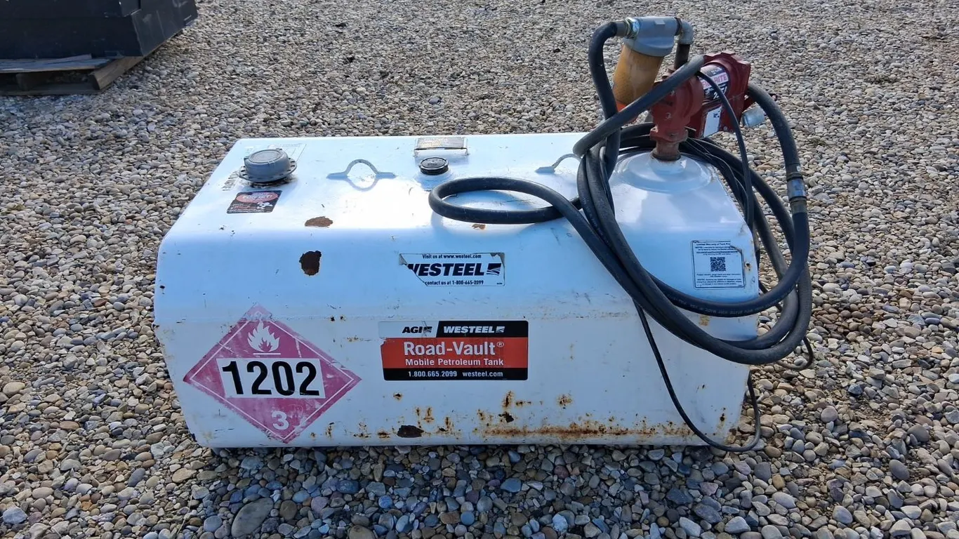 Westeel Road Vault 450L Fuel Tank