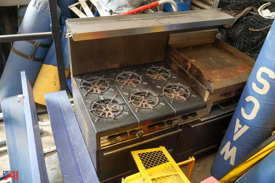 Garland 6-Burner Gas Range & Double Oven/Griddle