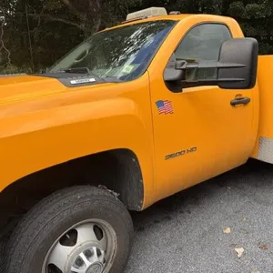 2010 Chevrolet Silverado 3500HD CC Utility Truck
