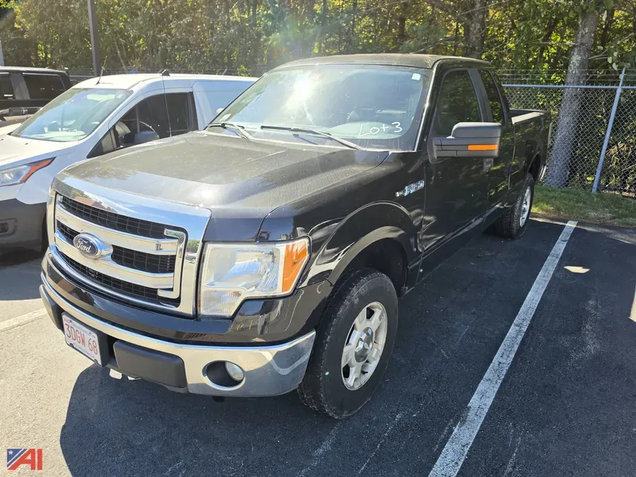 2013 Ford F-150 Extended Cab Pickup Truck