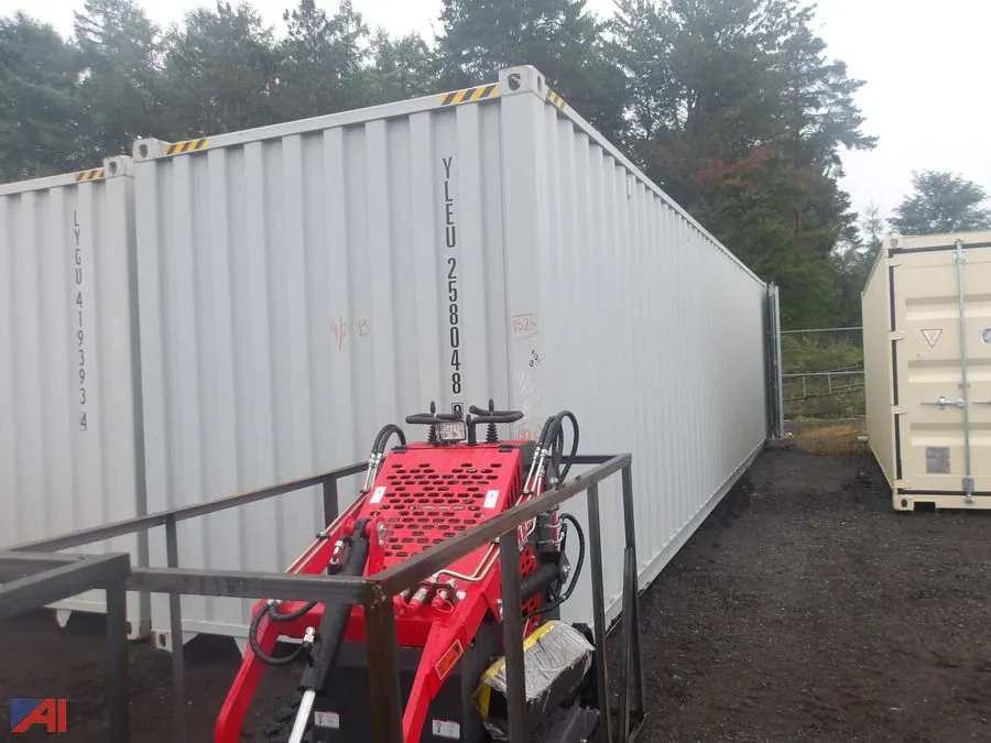 40' High Cube Multi-Door Container (#YLEU2580488)