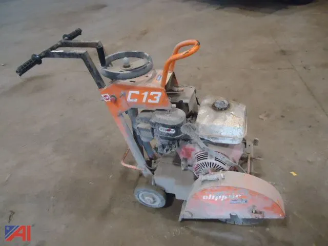 Clipper C13 Road Saw