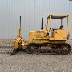 Komatsu D37E-2 Dozer